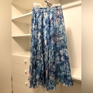 Flowing Floral Skirt